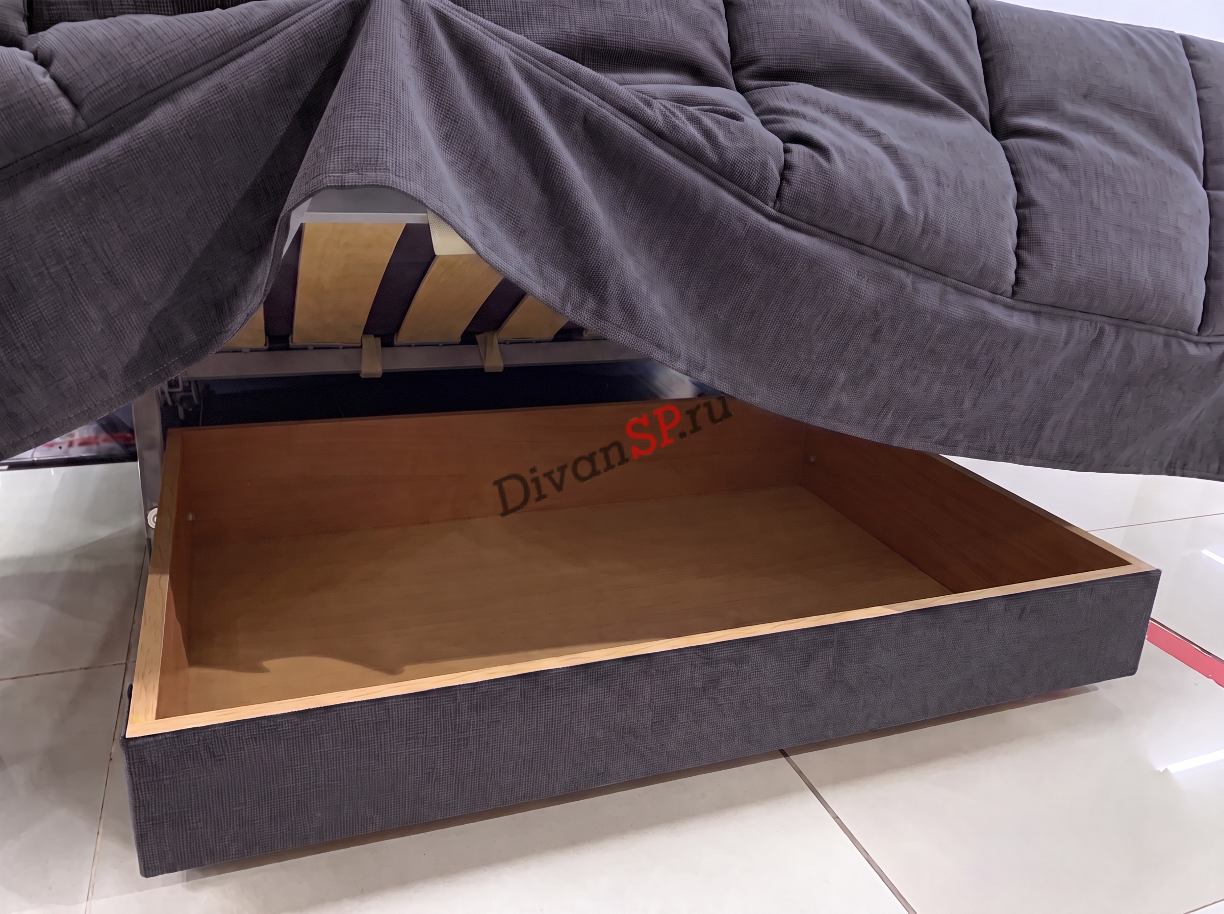 Divan-krovat'-sery'j-Ameliya-5-6