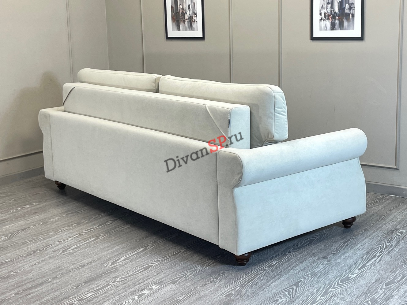 Divan-na-nozhkax-bely'j-Laczio-1-7